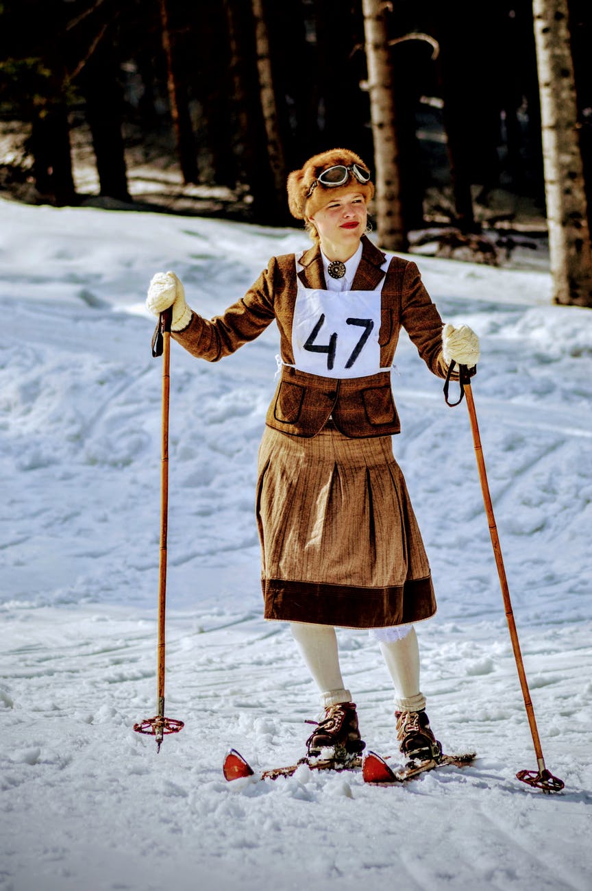Old fashion ski